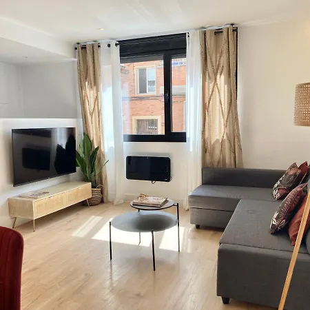 아파트 Am I Vut *